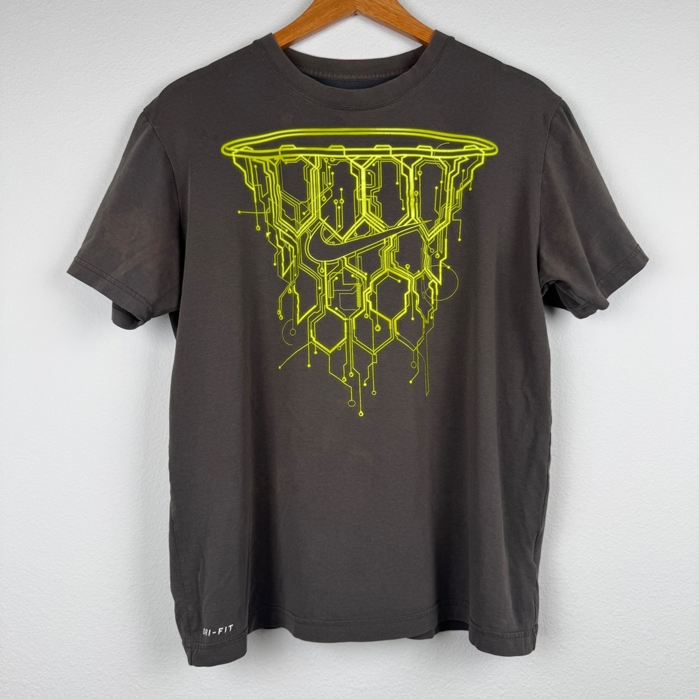Nike T-Shirt Mens Large Gray Good Dri-FIT Basketball Circuit Graphic Streetwear
